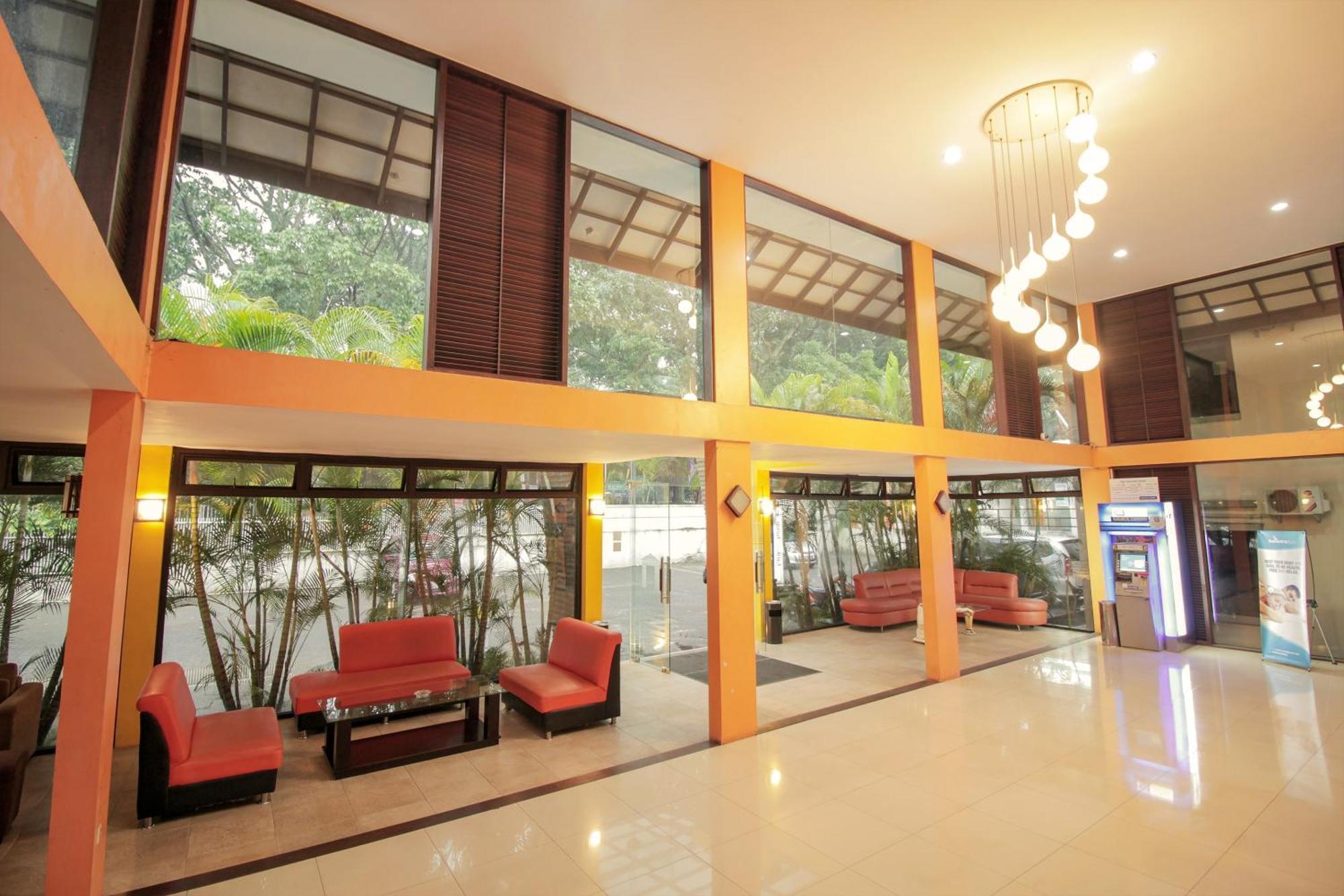 Collection O 295 Grha Ciumbuleuit Hotel Bandung
